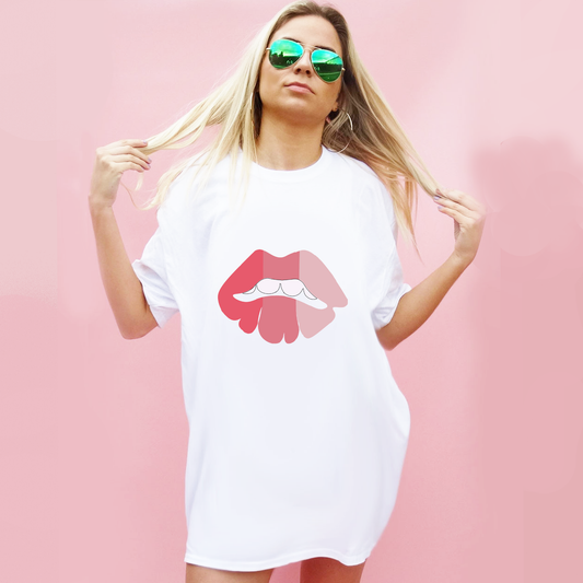 White Oversize T Shirt With Three Stripe Pink Lip Print
