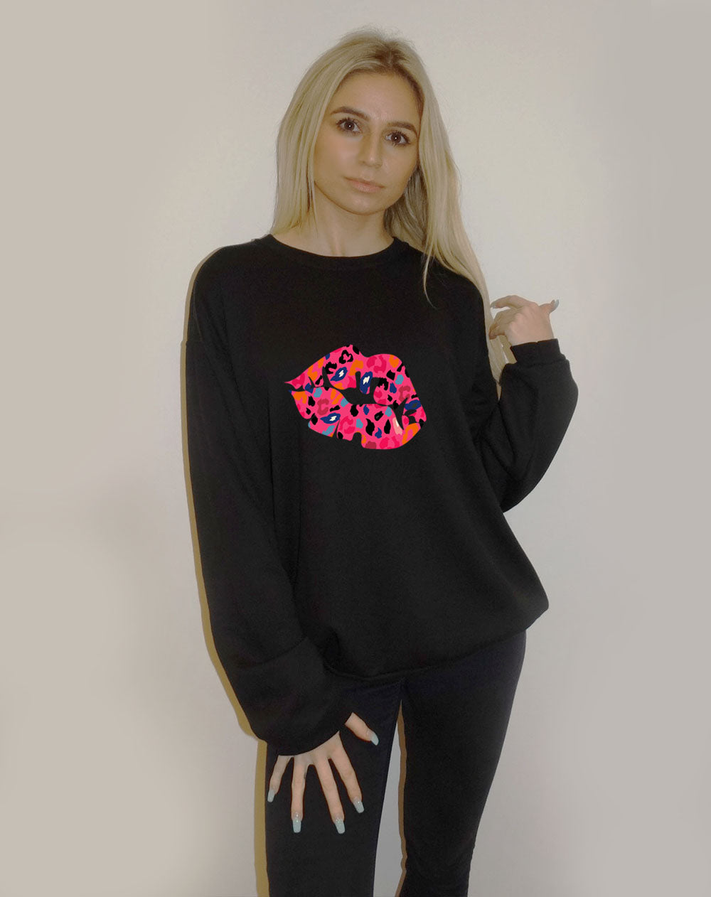 Black Sweatshirt With Pink Multi Colour Lip Print