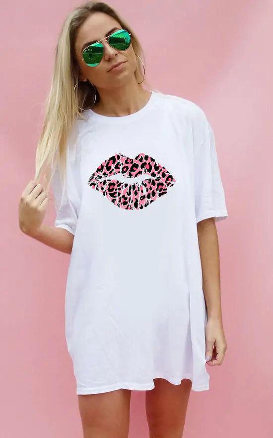 Pink And Rose Lip Motif Oversize Tshirt Top In White