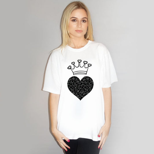 Black Leopard Heart Crown Print Tshirt In White
