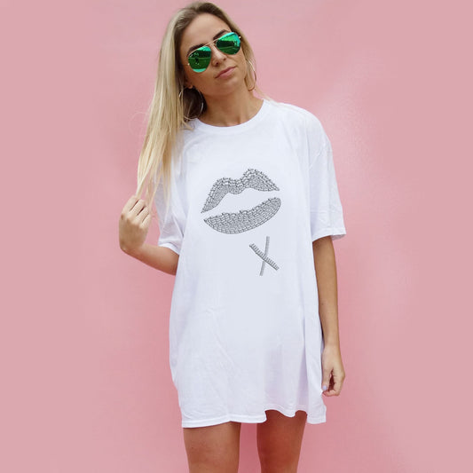 Kiss Black Text Lip Print T Shirt In White