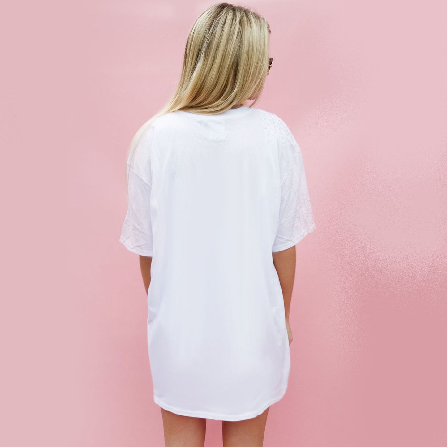 White Oversize T Shirt With Three Stripe Pink Lip Print