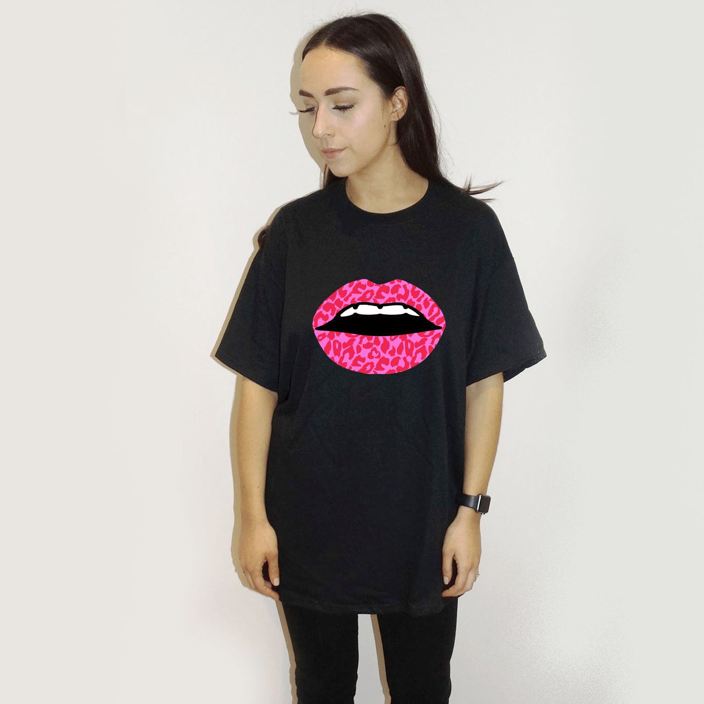 Pink and Red Heart Lip Print Tshirt In Black